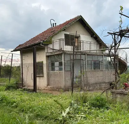 Снимка 2 — Къща с 2 стаи и панорамна гледка в с. Бели извор, Враца