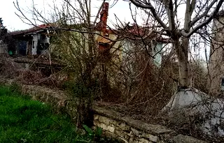 Къща във Враца, с. Девене
