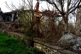 Къща във Враца, с. Девене