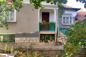 Къща във Враца, с. Добролево