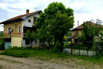Къща във Враца, с. Долна Кремена