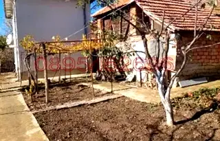 Къща във Враца, с. Горна Бешовица