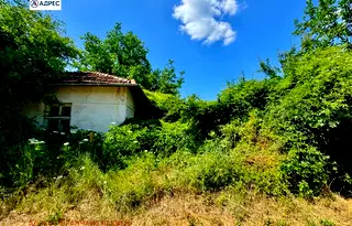 Къща във Враца, с. Горно Пещене