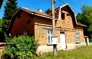 Къща във Враца, с. Хайредин