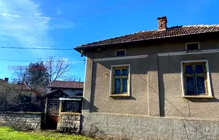 Къща във Враца, с. Камено поле