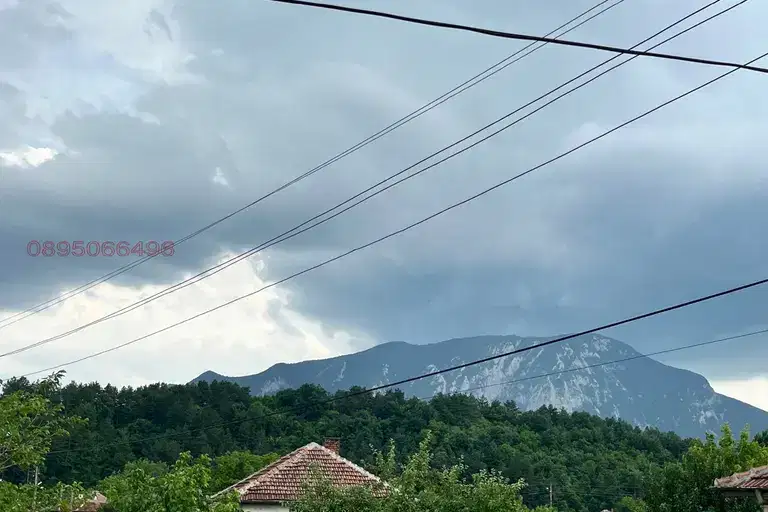 Къща във Враца, с. Краводер