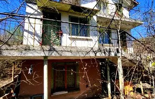 Къща във Враца, с. Лютиброд