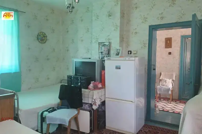 Къща във Враца, с. Попица