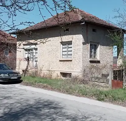 Снимка 2 — Къща във Враца, с. Стояновци