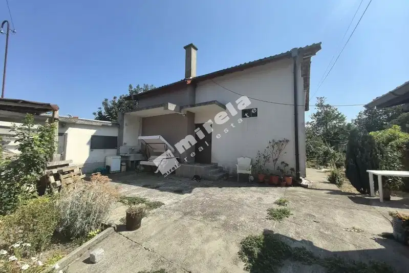House in Yambol, Chargan