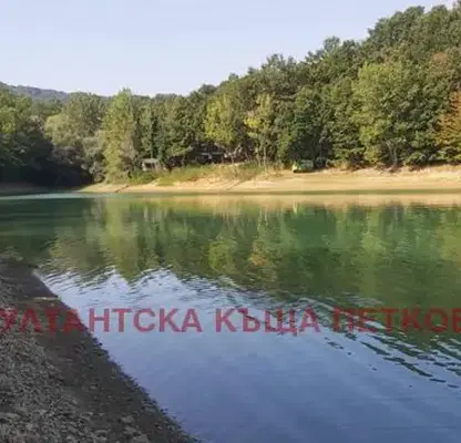 Снимка 2 — Земеделски имот в Ловеч, с. Голяма Желязна