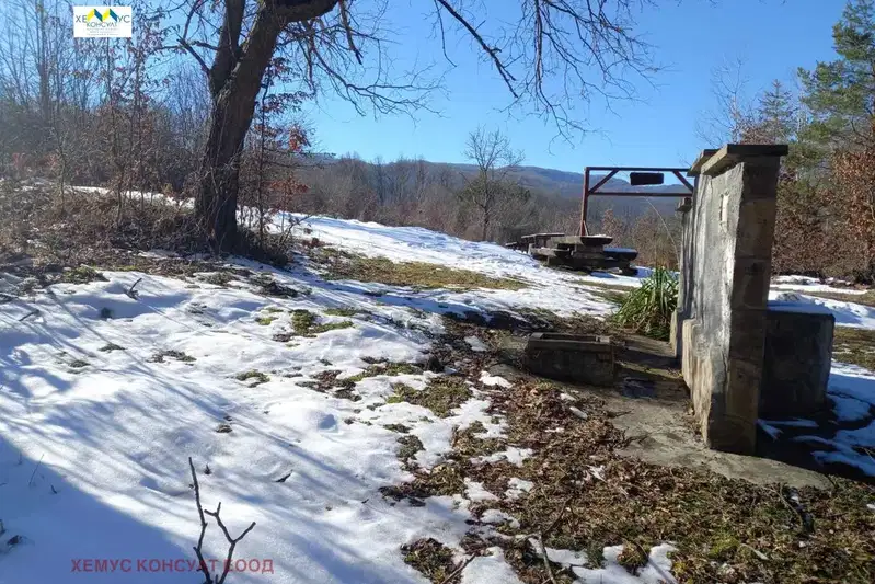 Земеделски имот в Ловеч, с. Горно трапе