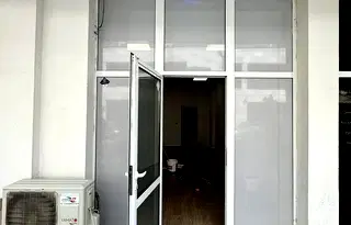 Магазин в Студентски