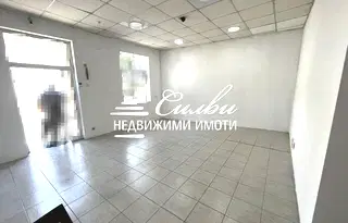 Магазин в Шумен, Болницата