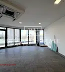 Магазин във Варна, Бриз