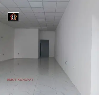 Снимка 2 — Магазин във Враца, Център