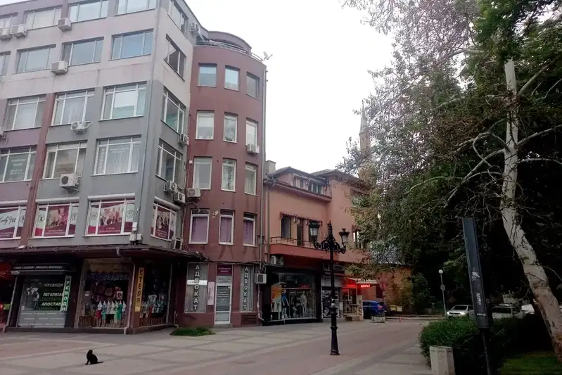 Shop in Plovdiv, Centyr