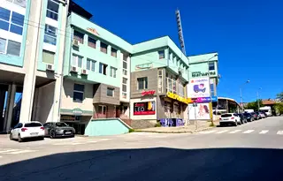 Магазин във Велико Търново, Център