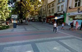 Магазин в Пловдив, Център