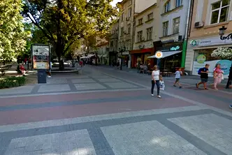 Магазин в Пловдив, Център