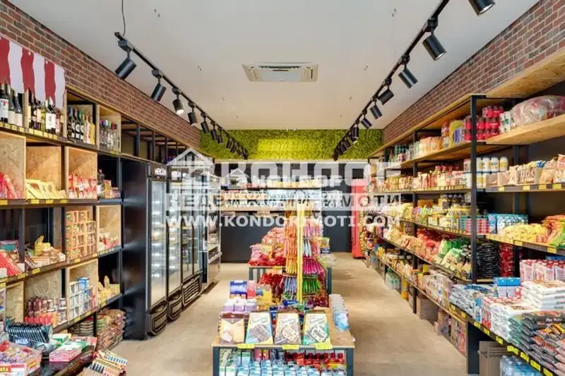Shop in Plovdiv, Centyr