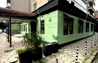 Магазин в София, Център