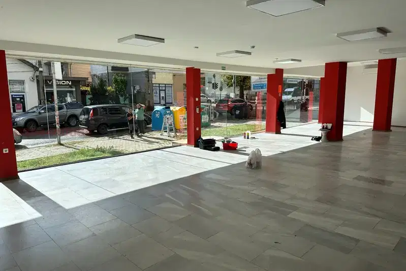 Shop in Lovech, Centyr