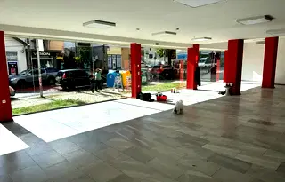 Магазин в Ловеч, Център