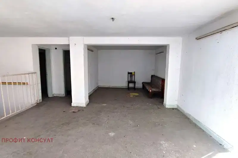 Shop in Veliko Tyrnovo, Centyr