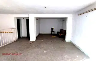 Магазин във Велико Търново, Център