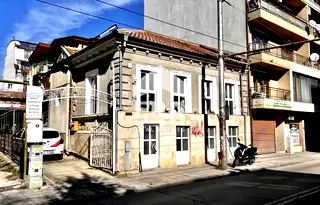 Магазин във Варна, Център