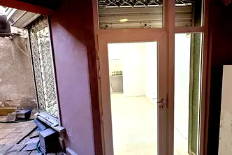 Магазин в Пловдив, Център