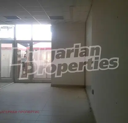 Photo 3 — Shop in Veliko Tyrnovo, Centyr