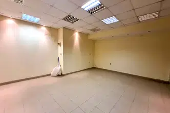 Магазин във Велико Търново, Център