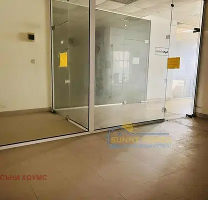 Photo 3 — Shop in Veliko Tyrnovo, Centyr
