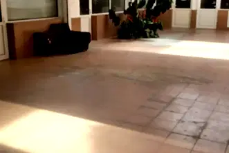 Магазин във Враца, Център