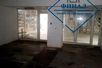 Магазин в Шумен, Център