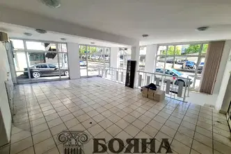 Магазин в Русе, Център