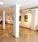 Магазин в София, Център