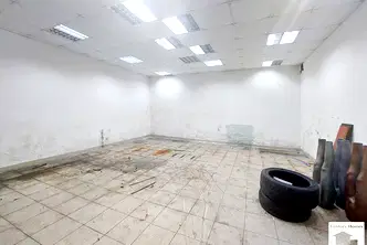 Магазин във Велико Търново, Център
