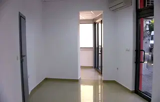 Магазин във Велико Търново, Център