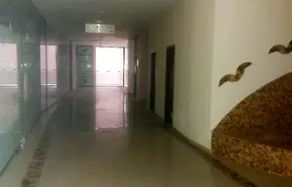 Магазин в Русе, Център