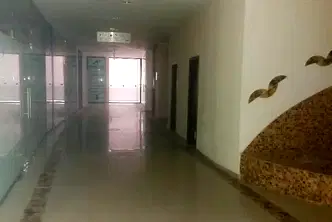 Магазин в Русе, Център