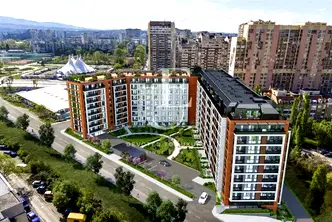 Магазин в София, Център