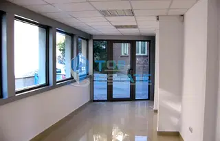 Магазин във Велико Търново, Център