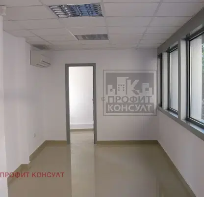 Снимка 2 — Магазин във Велико Търново, Център
