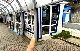 Магазин в Кърджали, Център