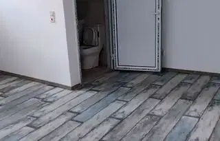 Магазин във Враца, Център