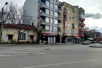 Магазин в Сливен, Център