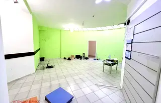 Магазин в Русе, Център